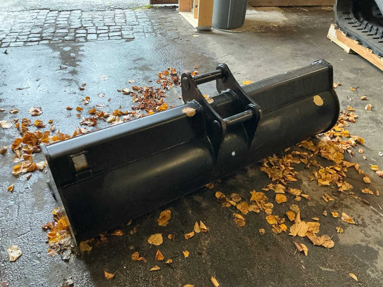 GEITH - 2021 - SPOON FOR YANMAR - Wheel loader: picture 4 GEITH - 2021 - SPOON FOR YANMAR - Wheel loader: picture 4