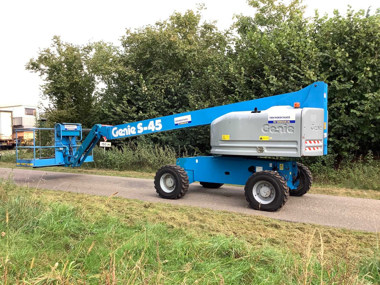 Genie S45 - Aerial platform: picture 1 Genie S45 - Aerial platform: picture 1