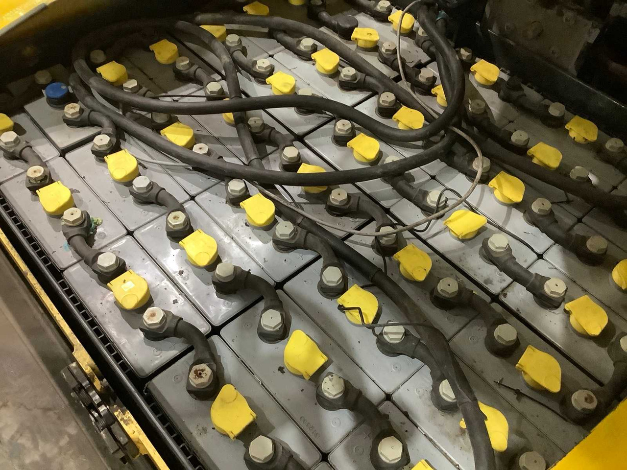 Forklift HYSTER - 2012 - FORKLIFT: picture 9