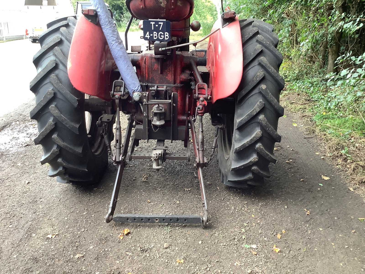International B-450 Diesel - Farm tractor: picture 4 International B-450 Diesel - Farm tractor: picture 4