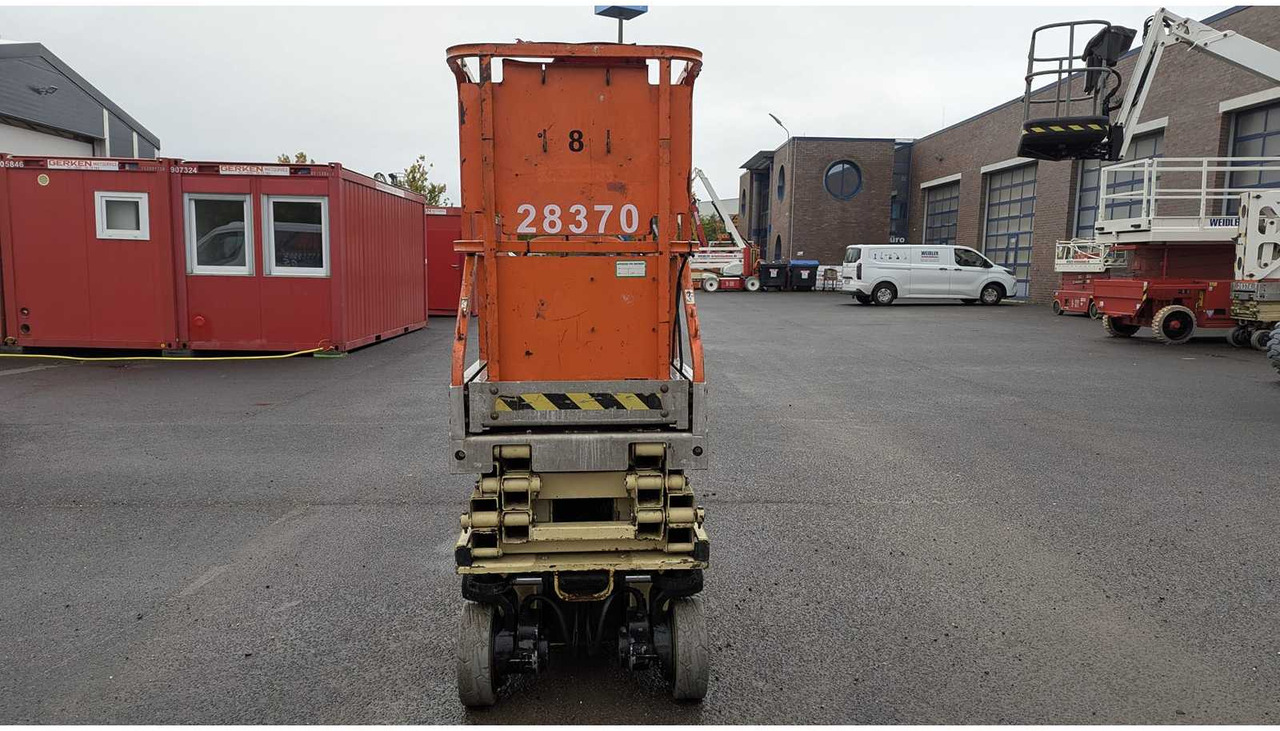 JLG - 1930ES - AERIAL WORK PLATFORMS (NO. 28370) - 2005 - Aerial platform: picture 3 JLG - 1930ES - AERIAL WORK PLATFORMS (NO. 28370) - 2005 - Aerial platform: picture 3