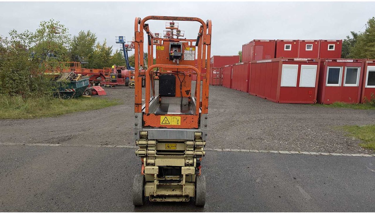 JLG - 1930ES - AERIAL WORK PLATFORMS (NO. 28370) - 2005 - Aerial platform: picture 2 JLG - 1930ES - AERIAL WORK PLATFORMS (NO. 28370) - 2005 - Aerial platform: picture 2