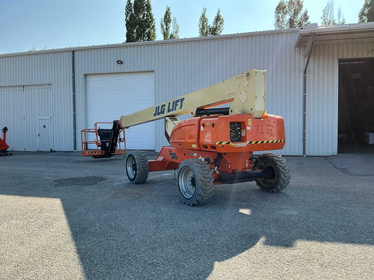 JLG M600JP - Aerial platform: picture 1 JLG M600JP - Aerial platform: picture 1