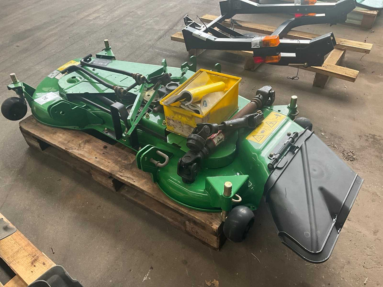 John Deere 54” deck 4110 - Front loader for tractor: picture 3 John Deere 54” deck 4110 - Front loader for tractor: picture 3