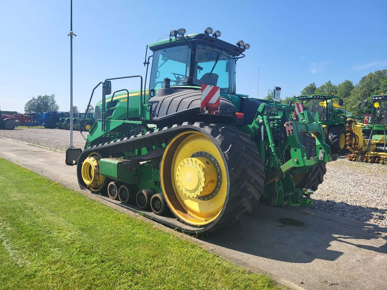 Tracked tractor John Deere 9630T: picture 12