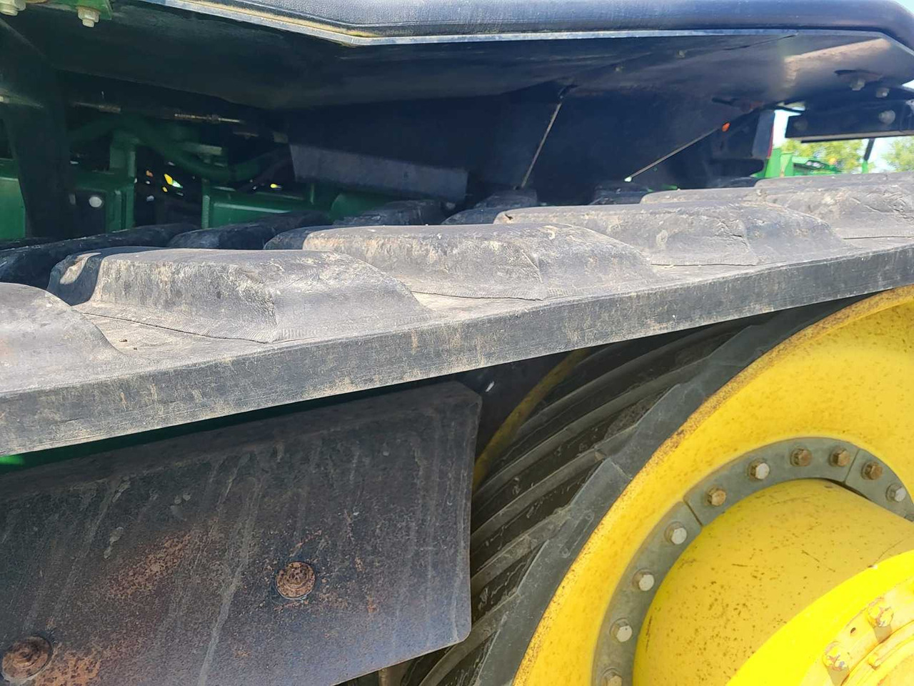 Tracked tractor John Deere 9630T: picture 33