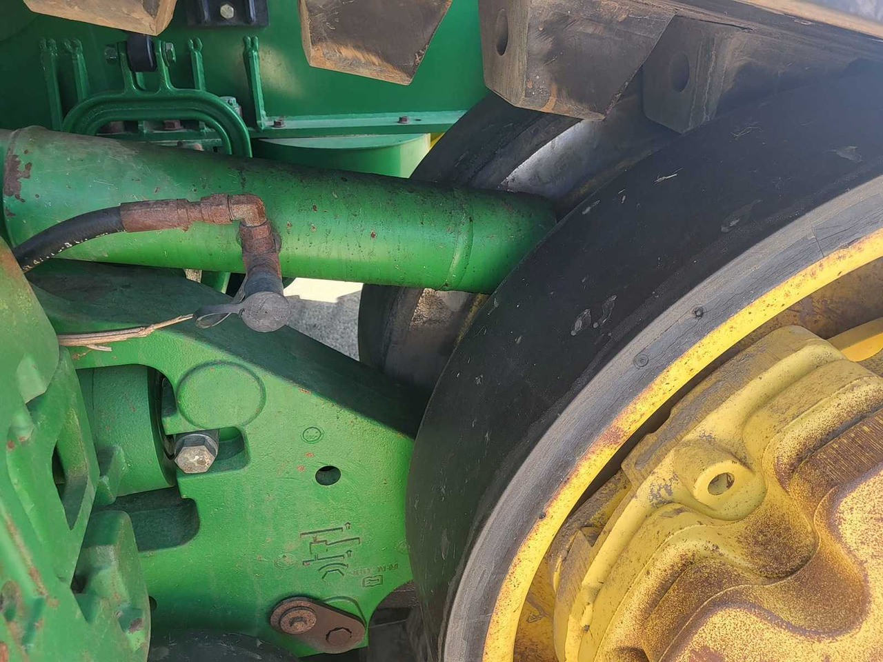 Tracked tractor John Deere 9630T: picture 19