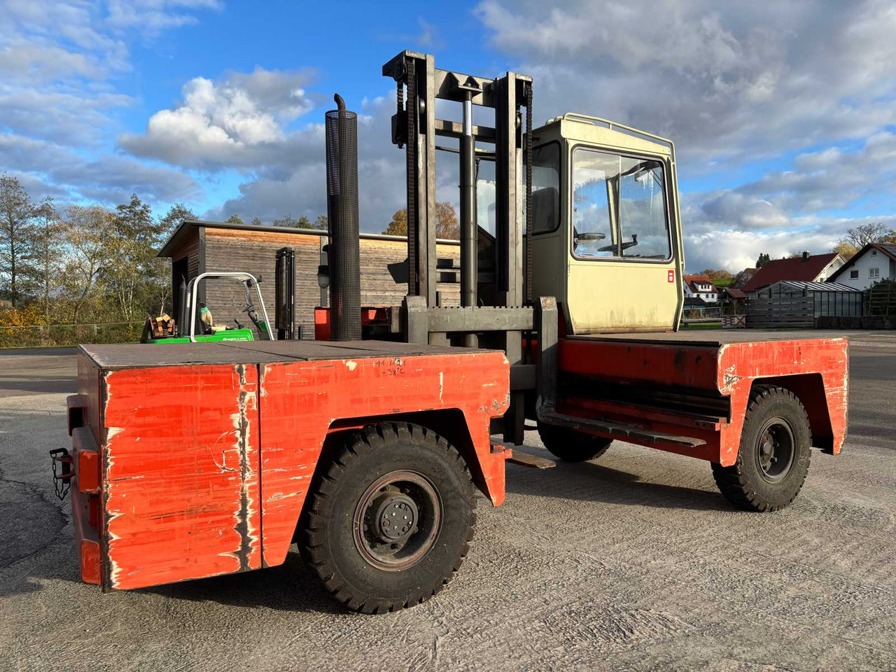 KALMAR DFQ 40/14/40 D DIESEL SIDELOADER - Forklift: picture 4 KALMAR DFQ 40/14/40 D DIESEL SIDELOADER - Forklift: picture 4