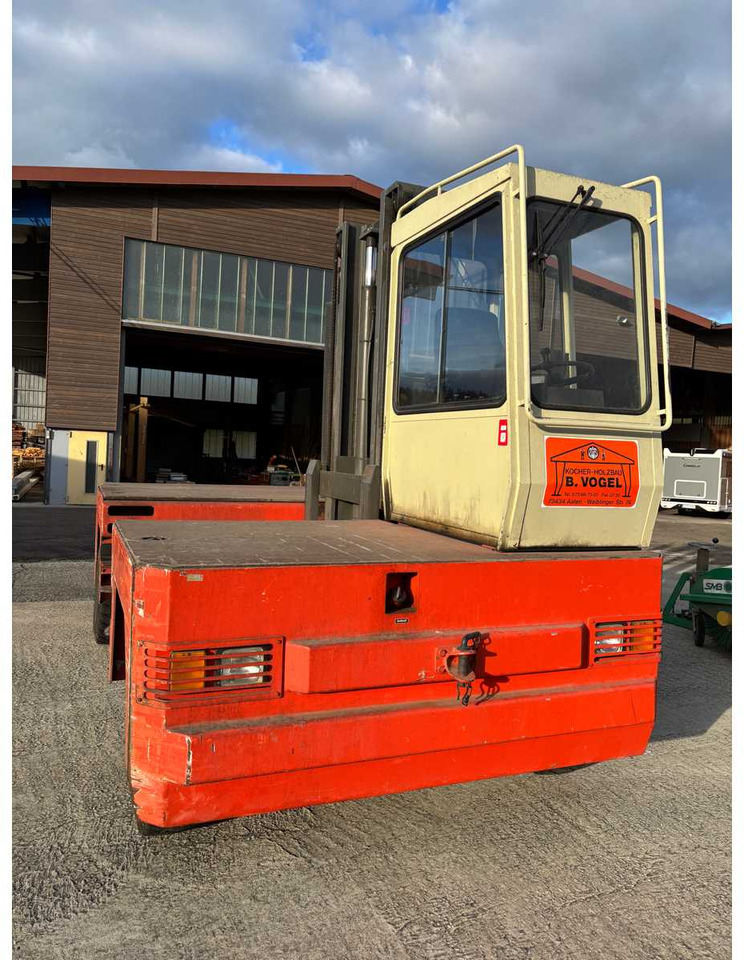 KALMAR DFQ 40/14/40 D DIESEL SIDELOADER - Forklift: picture 2 KALMAR DFQ 40/14/40 D DIESEL SIDELOADER - Forklift: picture 2