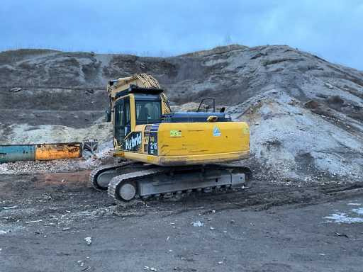 Komatsu HB215LC-1 - Crawler excavator: picture 2 Komatsu HB215LC-1 - Crawler excavator: picture 2