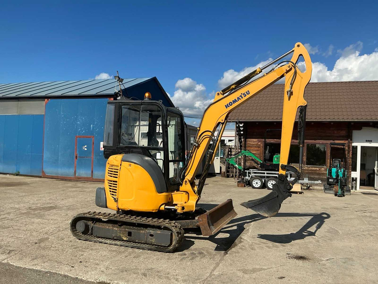Komatsu PC35MR - 2 - Mini excavator: picture 4 Komatsu PC35MR - 2 - Mini excavator: picture 4