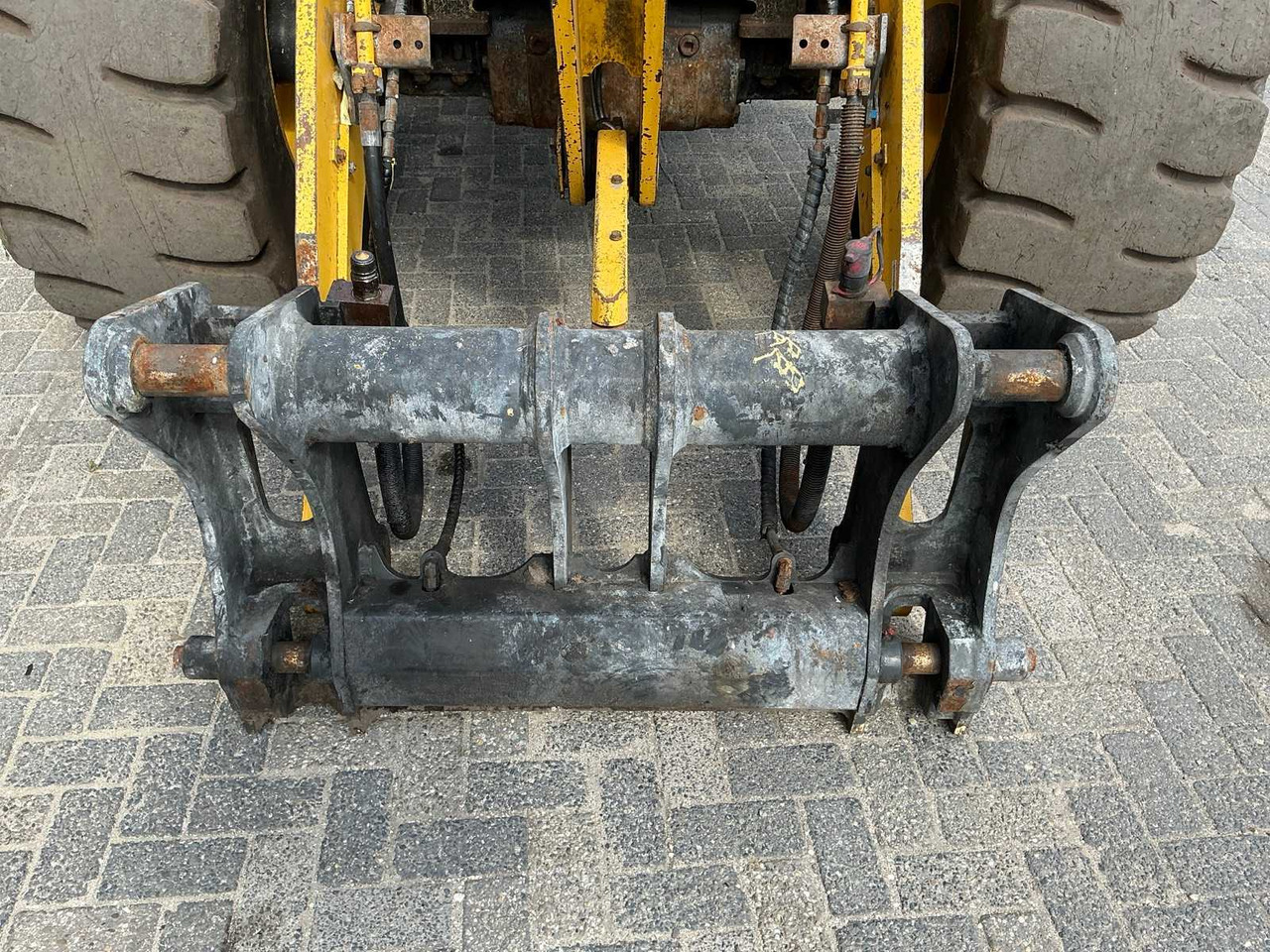 Wheel loader Komatsu WA270-8EO: picture 8