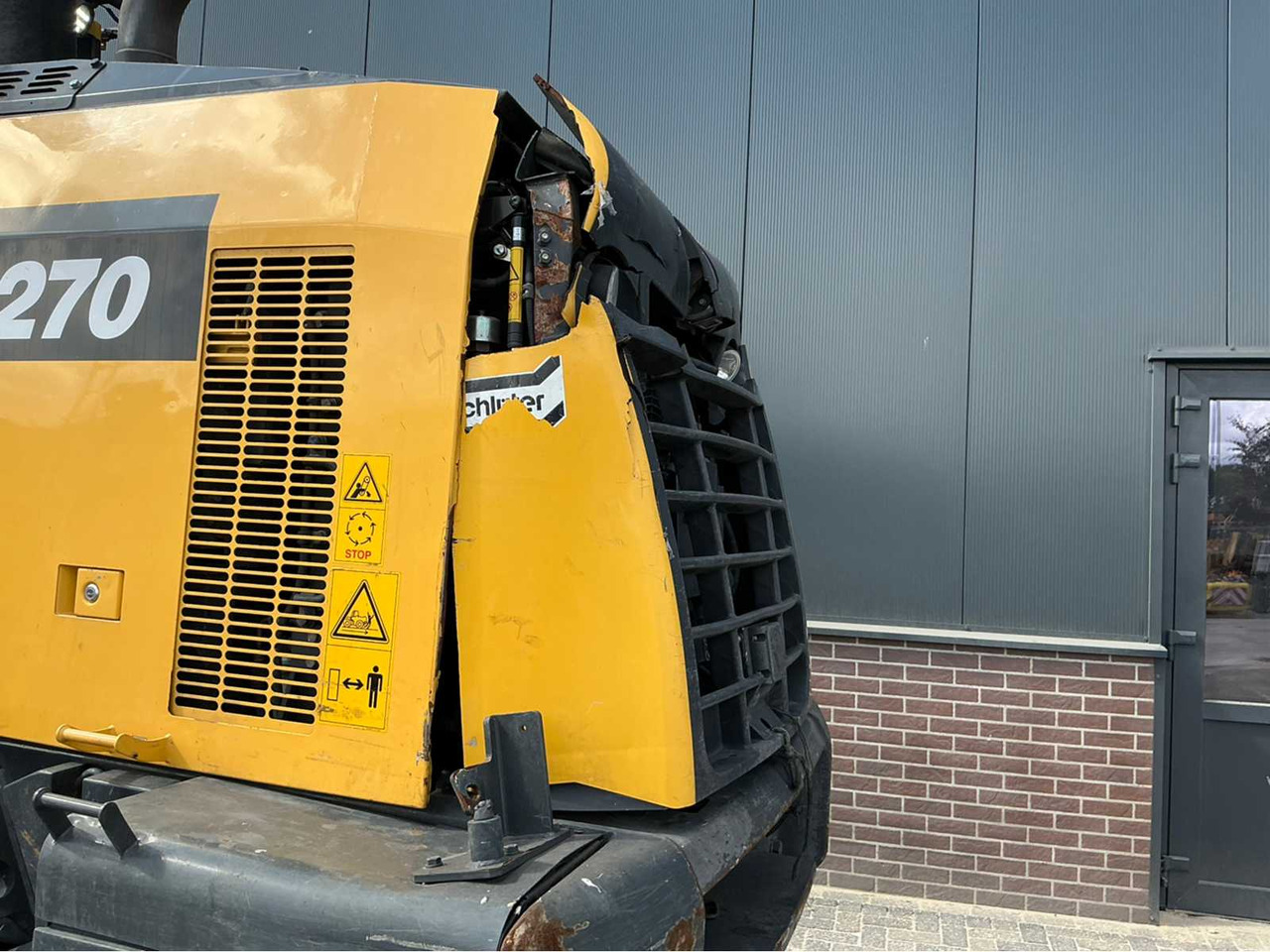 Wheel loader Komatsu WA270-8EO: picture 45