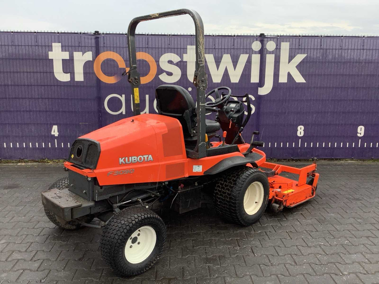 Kubota F3090 - Garden mower: picture 4 Kubota F3090 - Garden mower: picture 4