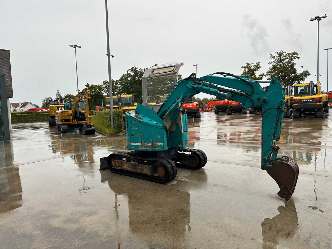 Kubota KUBOTA - RX-201 - MIDI EXCAVATOR - Crawler excavator: picture 3 Kubota KUBOTA - RX-201 - MIDI EXCAVATOR - Crawler excavator: picture 3