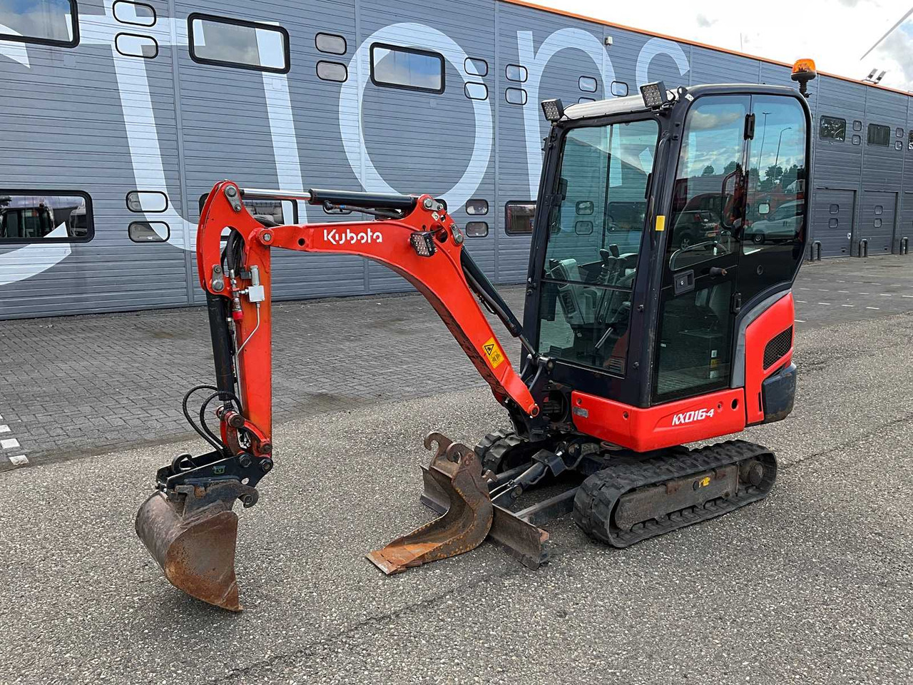 Kubota KX016-4 - Mini excavator: picture 1 Kubota KX016-4 - Mini excavator: picture 1
