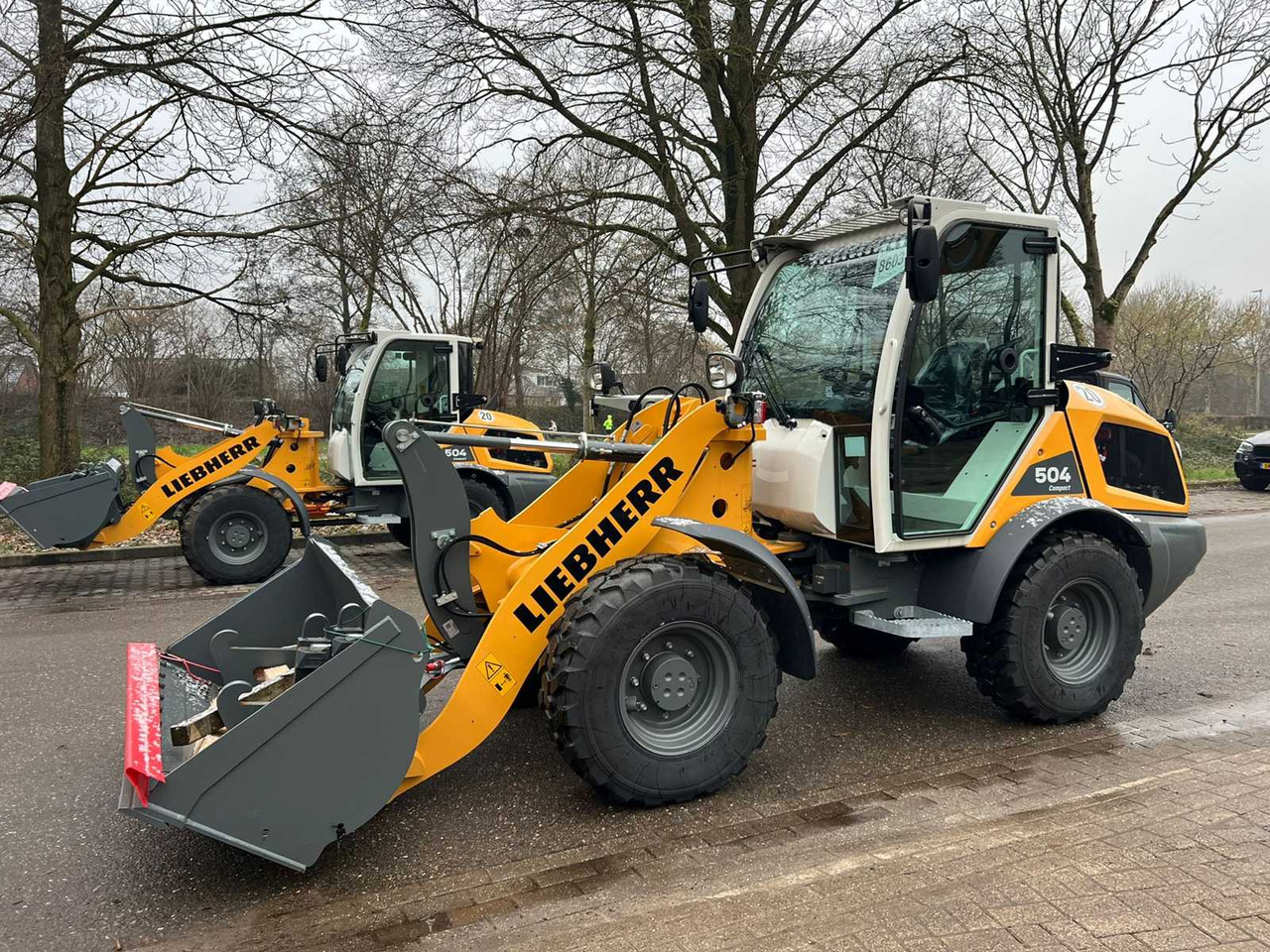Liebherr L504 Compact - Wheel loader: picture 1 Liebherr L504 Compact - Wheel loader: picture 1