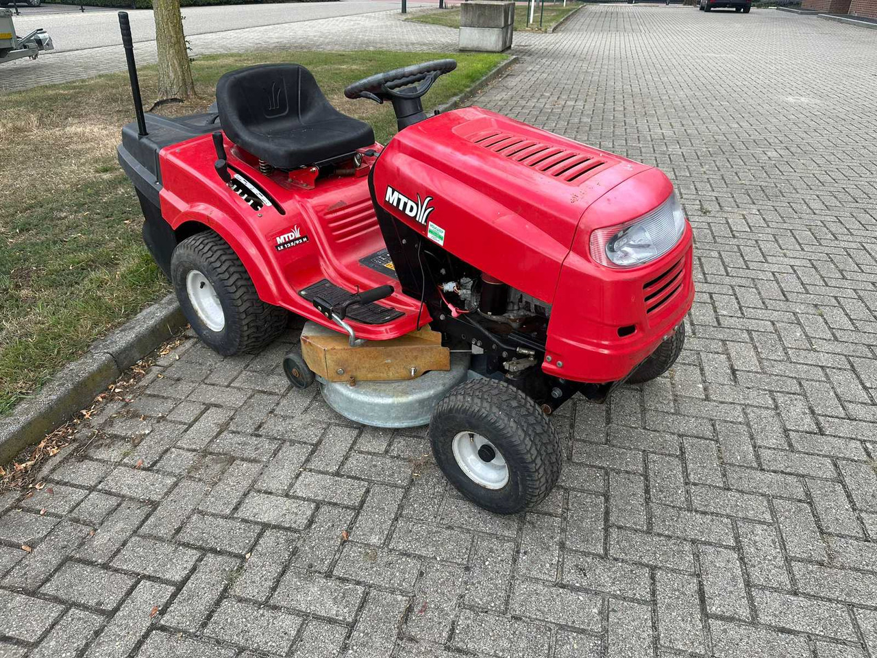 MTD LE 125-92h - Garden mower: picture 1 MTD LE 125-92h - Garden mower: picture 1