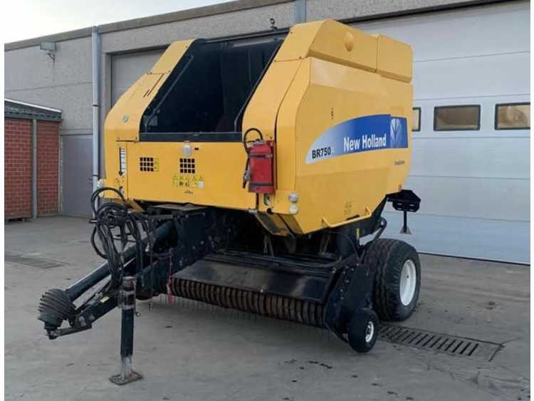 New Holland BR 750 A - Round baler: picture 1 New Holland BR 750 A - Round baler: picture 1