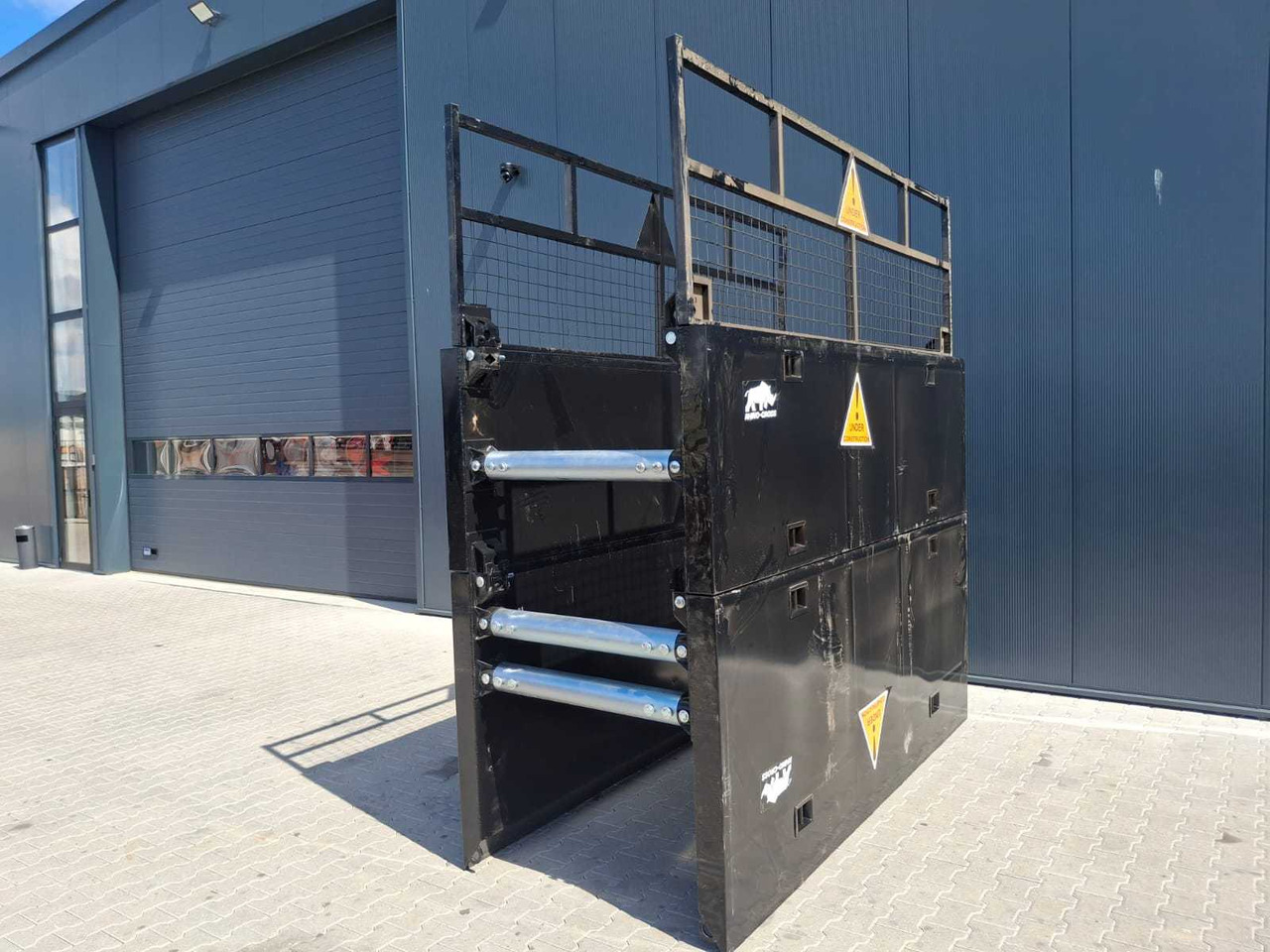 Rhino-Cross Trench Shield 300x220x50cm - Other machinery: picture 1 Rhino-Cross Trench Shield 300x220x50cm - Other machinery: picture 1