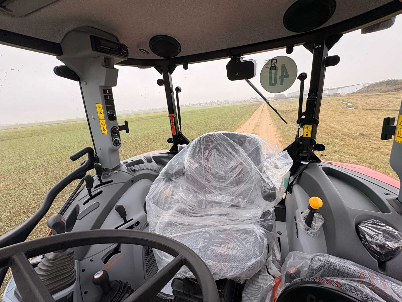 Farm tractor STEYR 4065 S - COMPACT ALL-WHEEL DRIVE TRACTOR (2022): picture 49