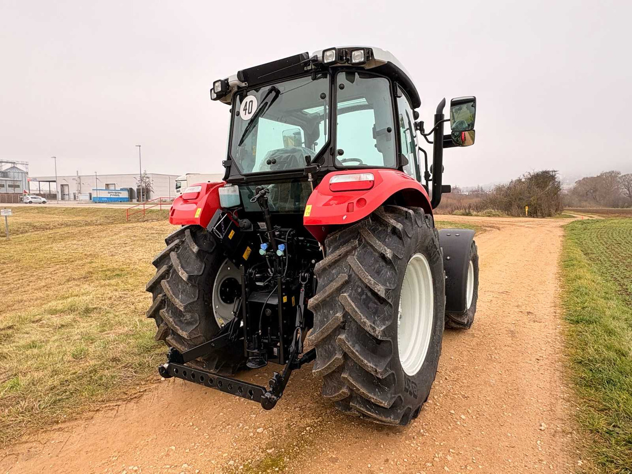 Farm tractor STEYR 4065 S - COMPACT ALL-WHEEL DRIVE TRACTOR (2022): picture 6