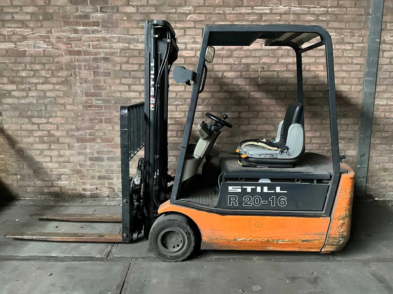 STILL - 2002 - R20-16 - FORKLIFT TRUCK - Forklift: picture 2 STILL - 2002 - R20-16 - FORKLIFT TRUCK - Forklift: picture 2