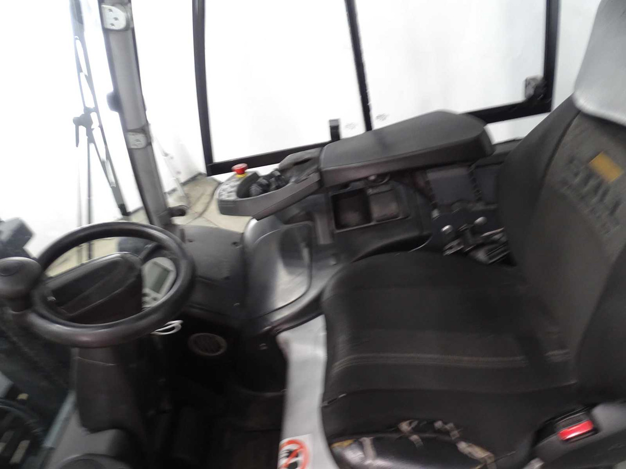 STILL RX60-50/600 FORKLIFT - Forklift: picture 4 STILL RX60-50/600 FORKLIFT - Forklift: picture 4