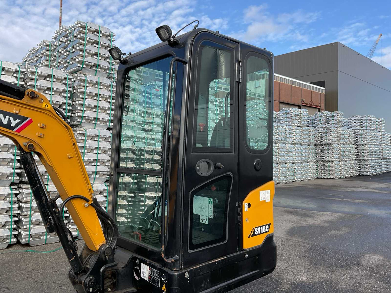 Sany SY18C - Mini excavator: picture 5 Sany SY18C - Mini excavator: picture 5
