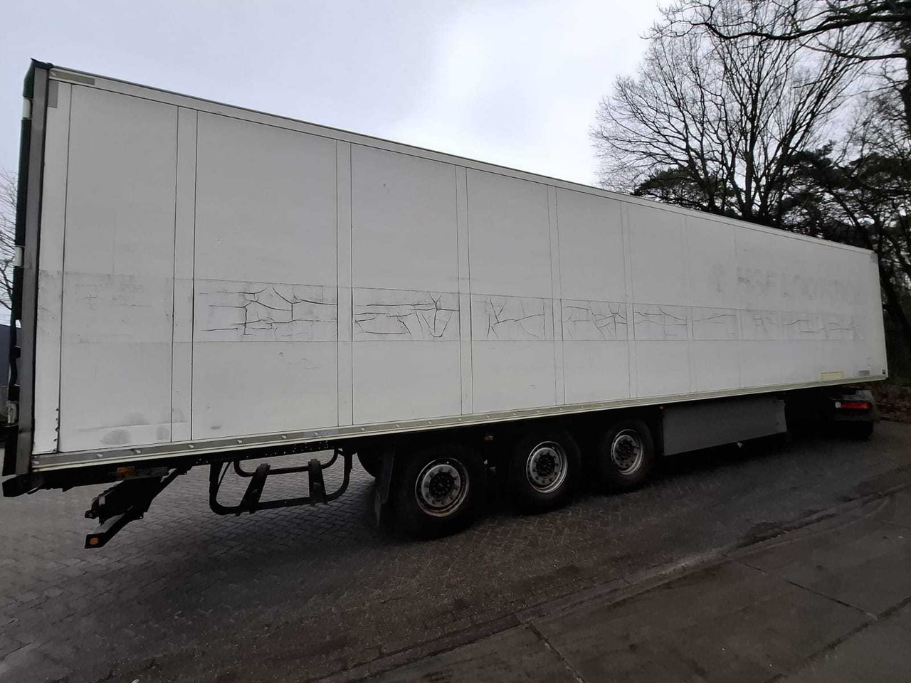 2015 SCHMITZ CARGOBULL SCB*S3B SEMI-TRAILER / REFRIGERATED TRAILER - Semi-trailer: picture 1 2015 SCHMITZ CARGOBULL SCB*S3B SEMI-TRAILER / REFRIGERATED TRAILER - Semi-trailer: picture 1