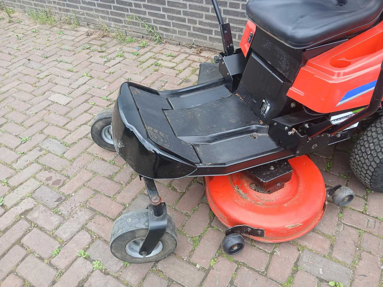Simplicity zeroturnmaaier - Garden mower: picture 3 Simplicity zeroturnmaaier - Garden mower: picture 3