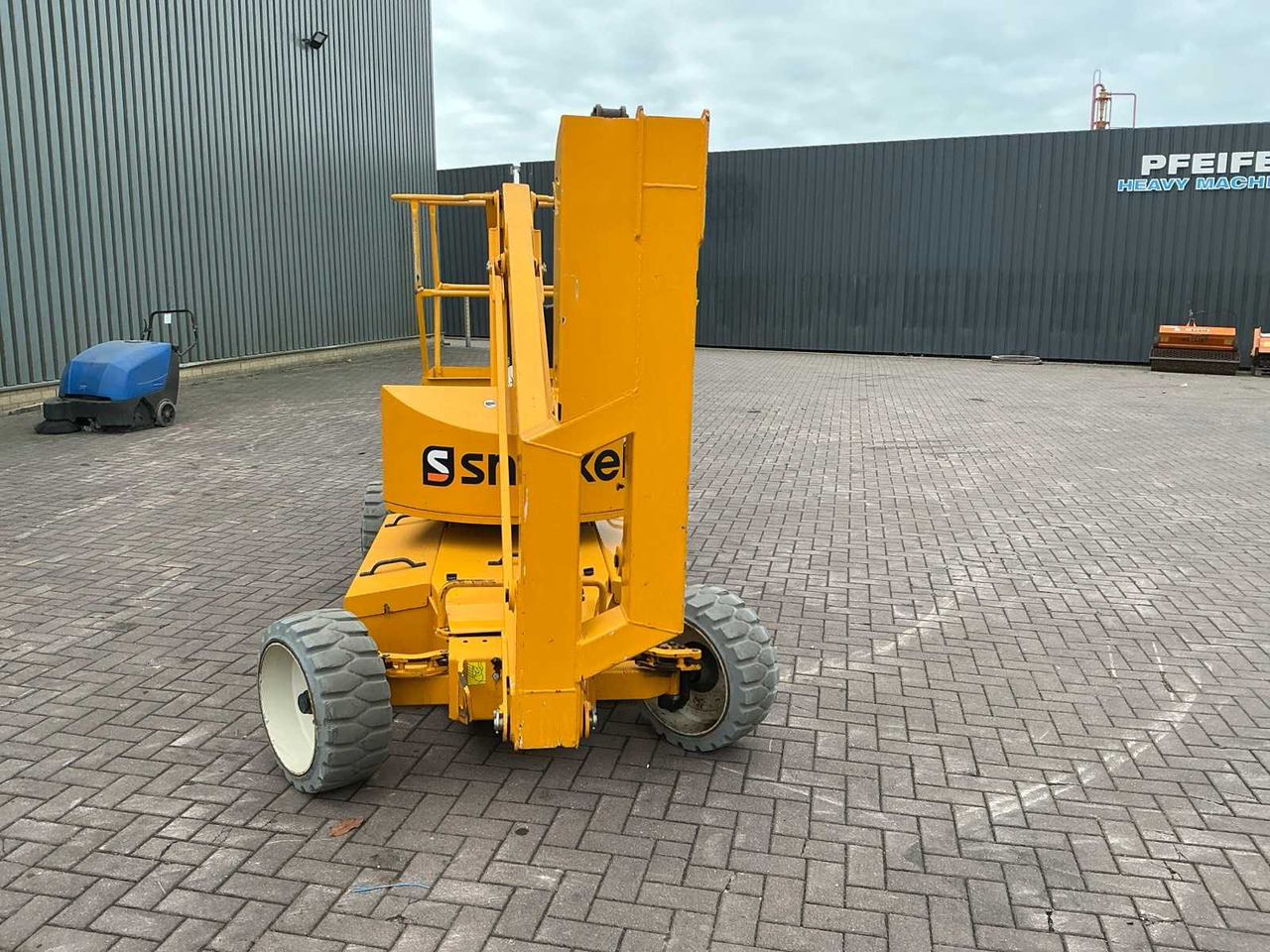 Snorkel A38E - Aerial platform: picture 3 Snorkel A38E - Aerial platform: picture 3