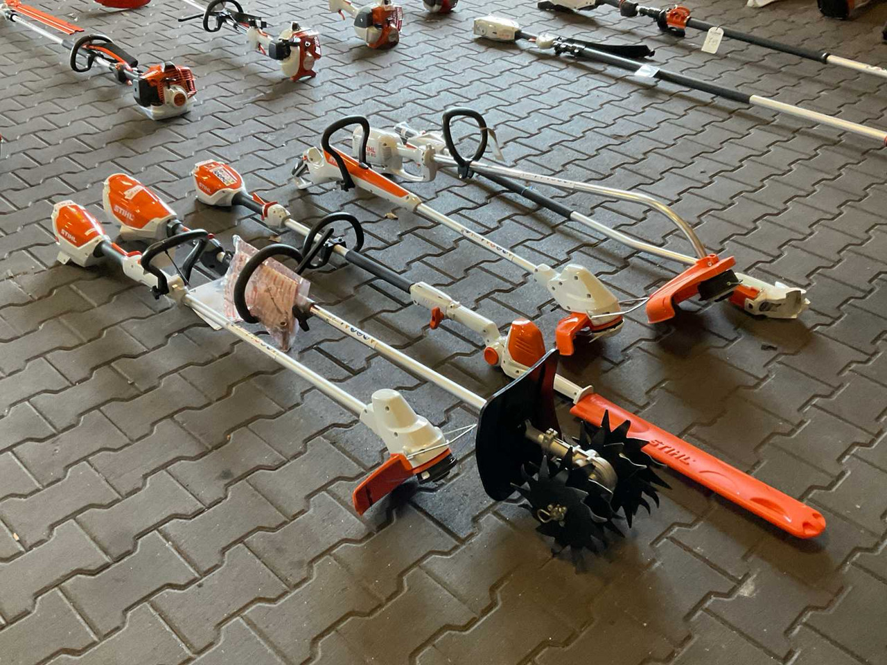 Stihl - Garden equipment: picture 1 Stihl - Garden equipment: picture 1