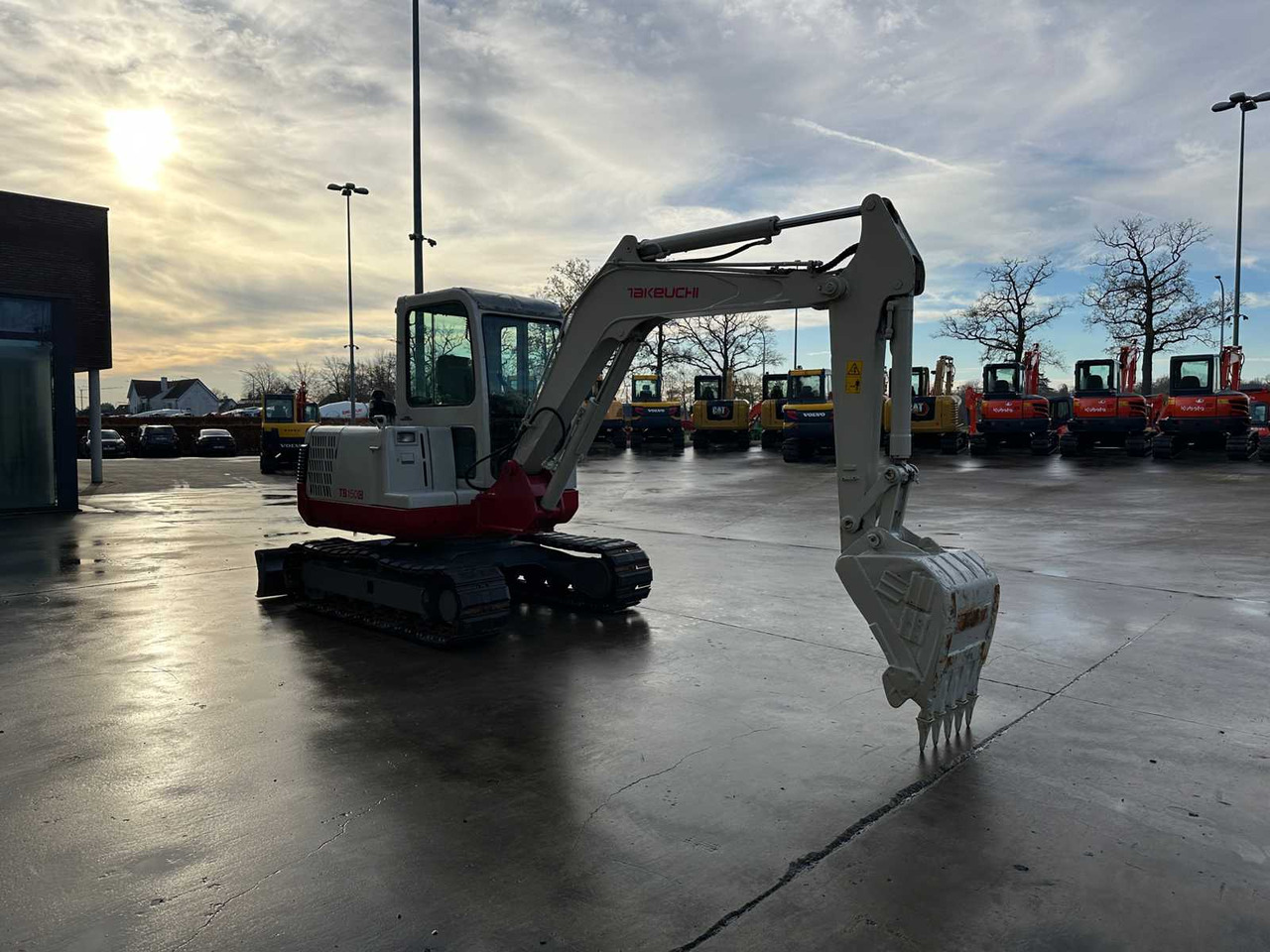 TAKEUCHI - TB150C - MIDI EXCAVATOR - Excavator: picture 3 TAKEUCHI - TB150C - MIDI EXCAVATOR - Excavator: picture 3