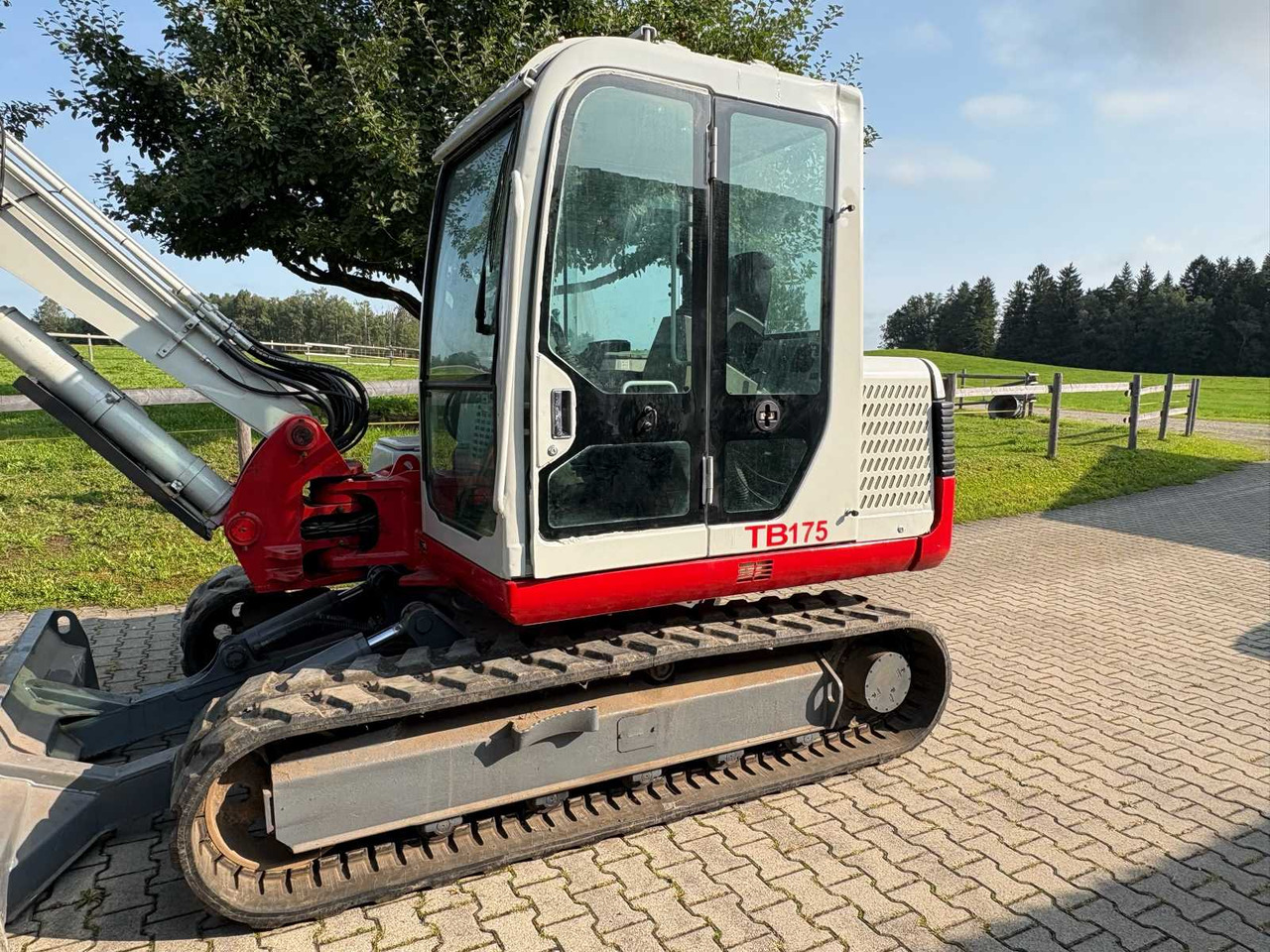 Takeuchi TB 175 CV - Crawler excavator: picture 5 Takeuchi TB 175 CV - Crawler excavator: picture 5