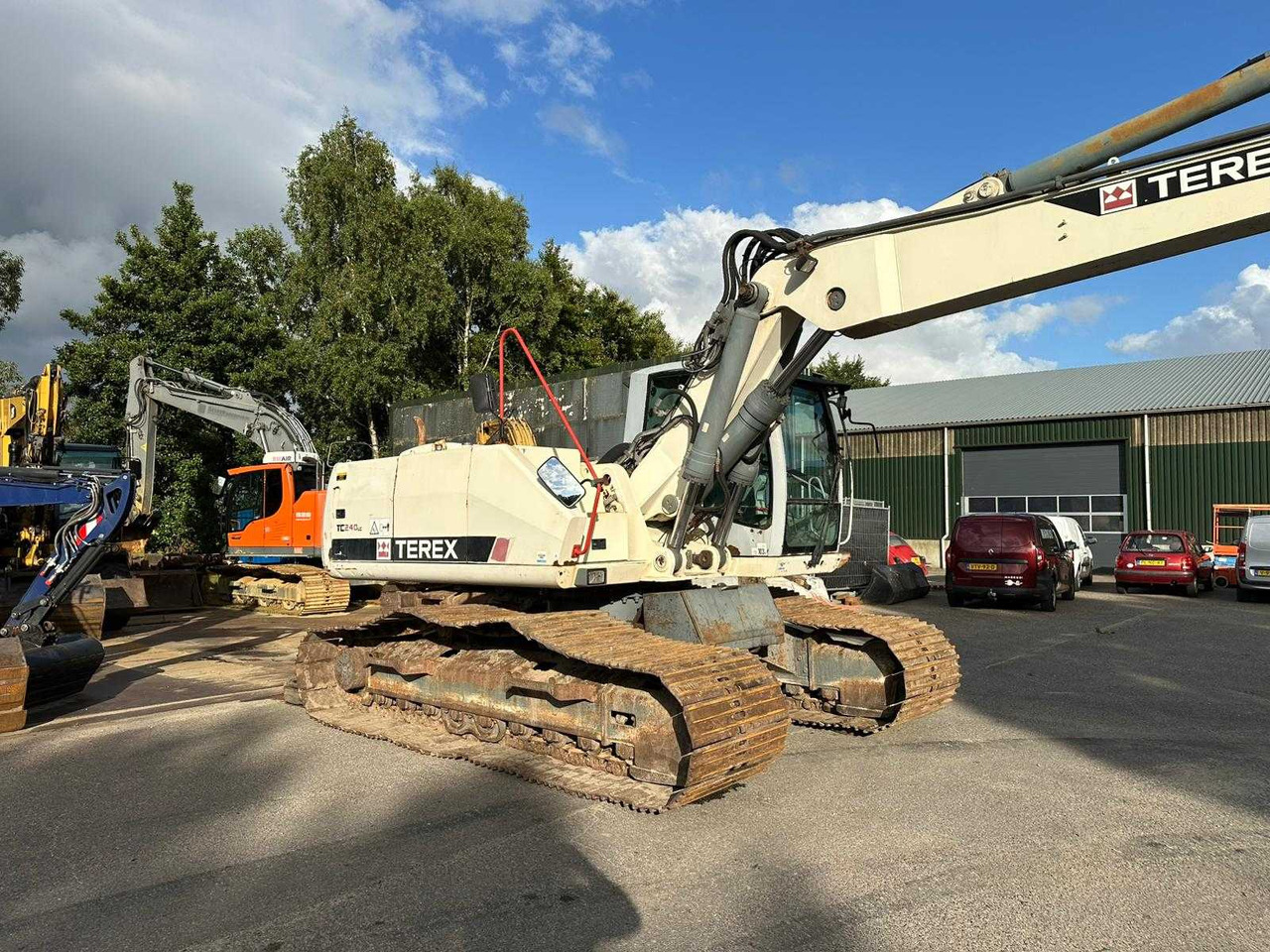 Terex TC240LC - Crawler excavator: picture 2 Terex TC240LC - Crawler excavator: picture 2