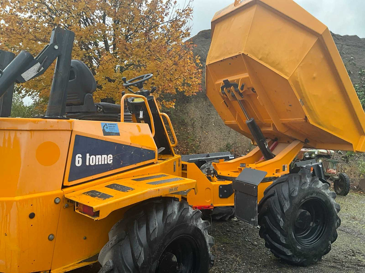 Thwaites Mash 2062 - Farm tipping trailer/ Dumper: picture 5 Thwaites Mash 2062 - Farm tipping trailer/ Dumper: picture 5