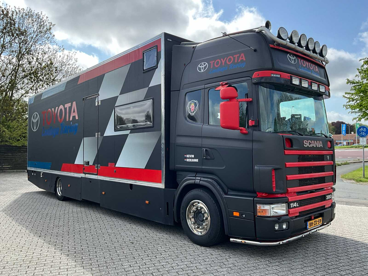 2000 SCANIA R114L 380 TRUCK WITH RACING BODY - Truck: picture 4 2000 SCANIA R114L 380 TRUCK WITH RACING BODY - Truck: picture 4