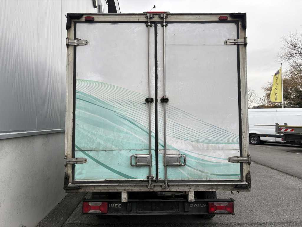 2017 IVECO 35-140 TRUCK - Truck: picture 3 2017 IVECO 35-140 TRUCK - Truck: picture 3