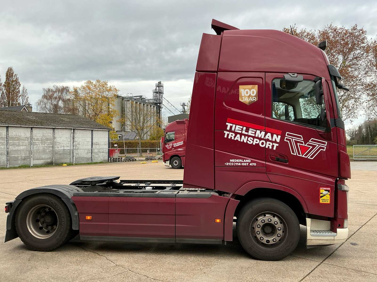 2018 VOLVO FH SEMI-TRAILER TRACTOR - Truck: picture 4 2018 VOLVO FH SEMI-TRAILER TRACTOR - Truck: picture 4