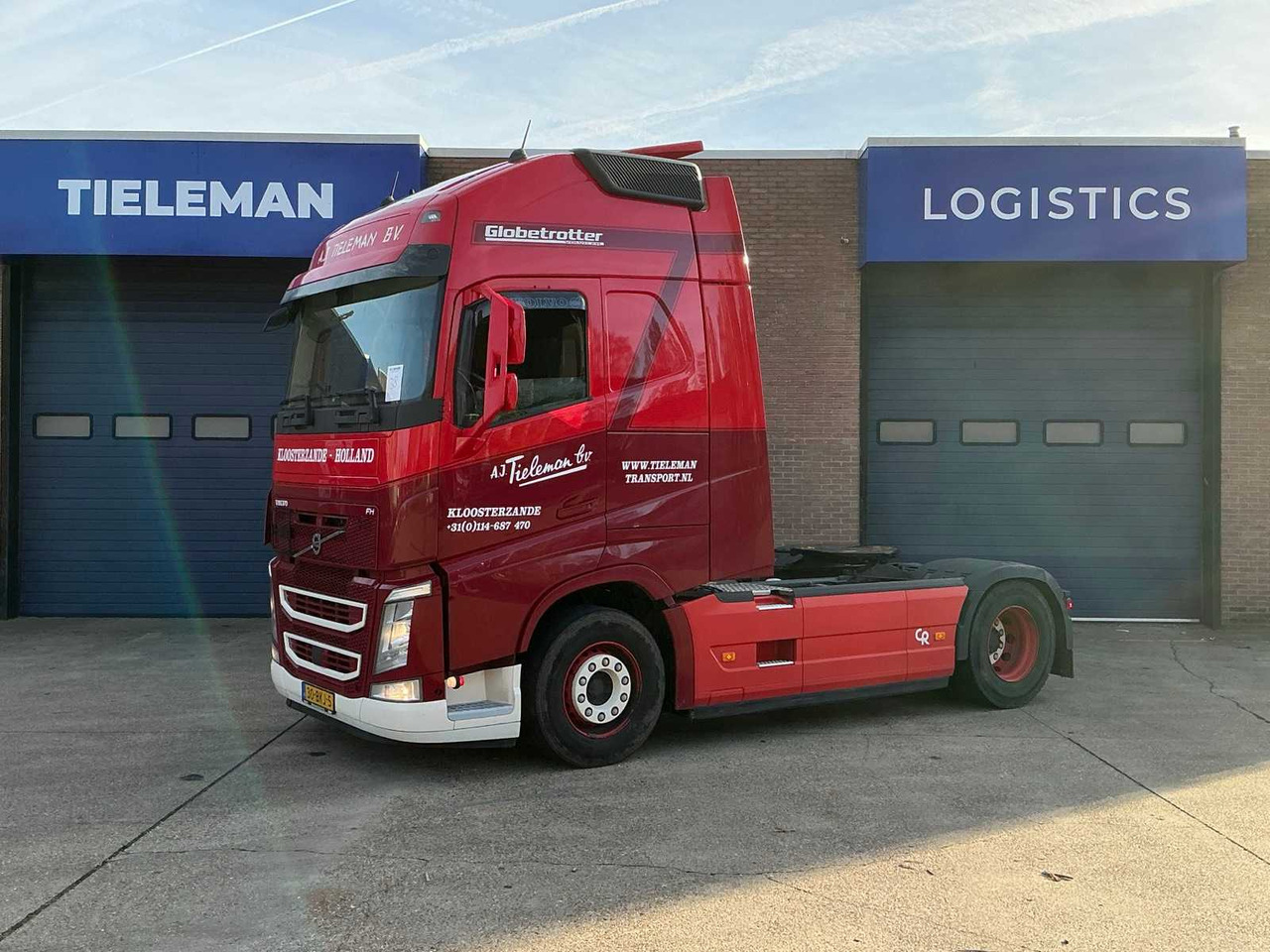 2018 VOLVO FH SEMI-TRAILER TRACTOR - Truck: picture 1 2018 VOLVO FH SEMI-TRAILER TRACTOR - Truck: picture 1