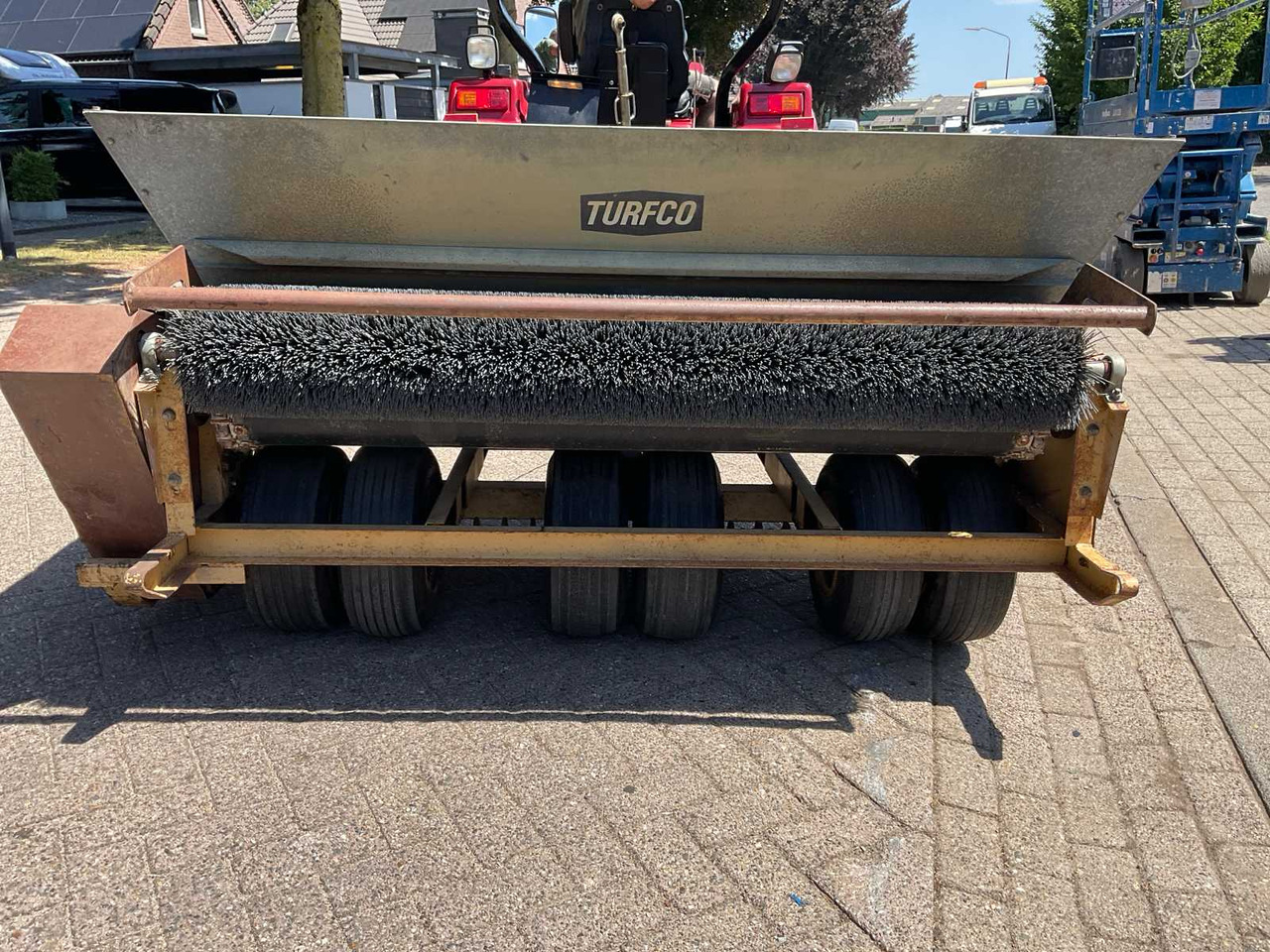 Turfco Mete-r-matic III Top Dresser - Garden equipment: picture 5 Turfco Mete-r-matic III Top Dresser - Garden equipment: picture 5