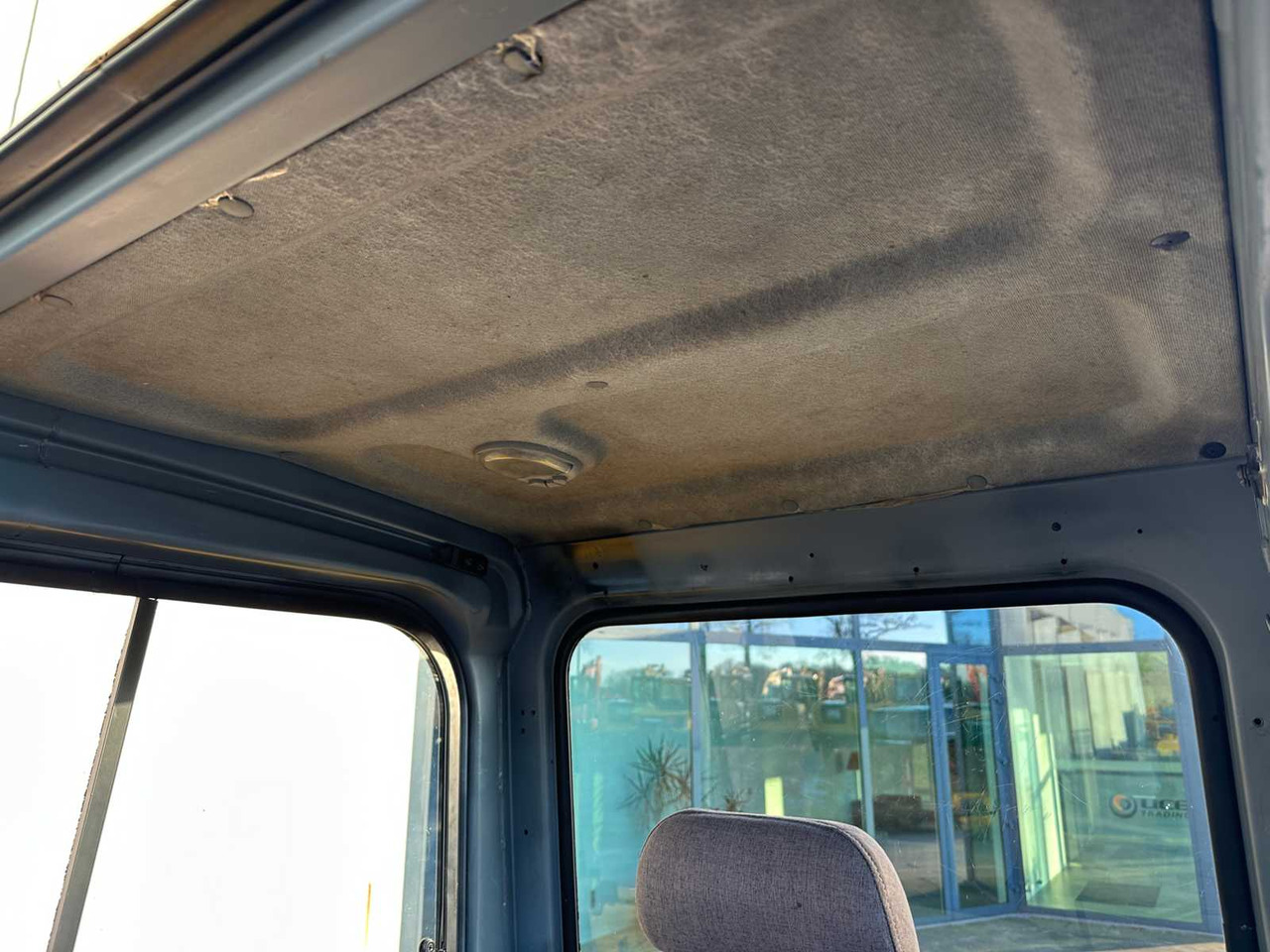 Excavator VOLVO - 2012 - EC55B - MIDI EXCAVATOR: picture 32