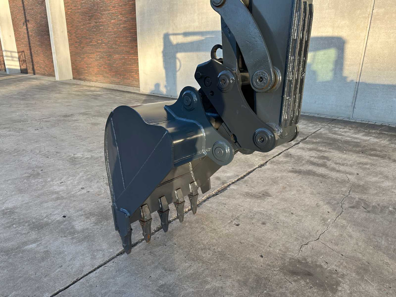 Excavator VOLVO - 2012 - EC55B - MIDI EXCAVATOR: picture 8