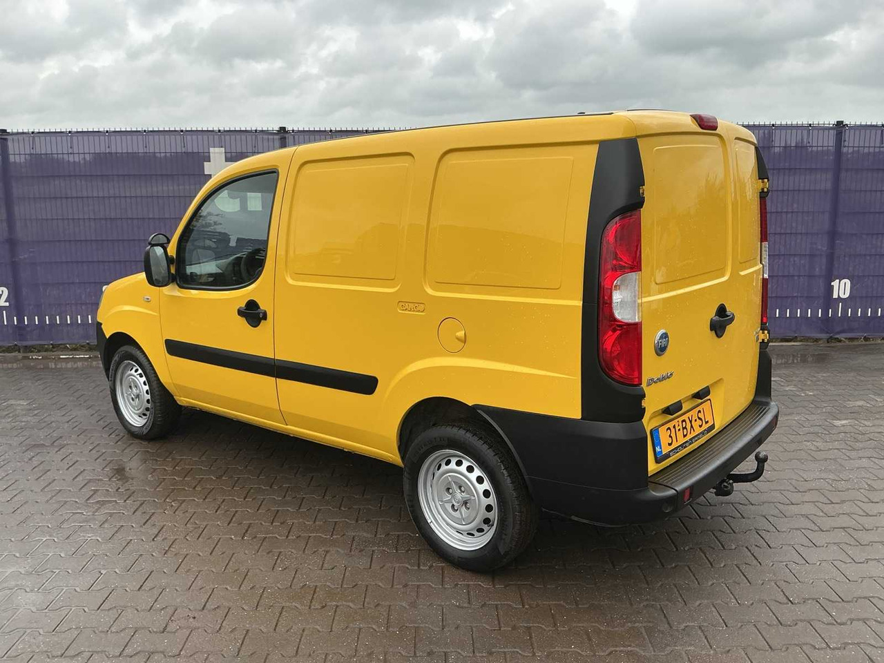 2006 - FIAT - DOBLÒ - 1.3 MJ BASIC - COMMERCIAL VEHICLE - Van: picture 3 2006 - FIAT - DOBLÒ - 1.3 MJ BASIC - COMMERCIAL VEHICLE - Van: picture 3