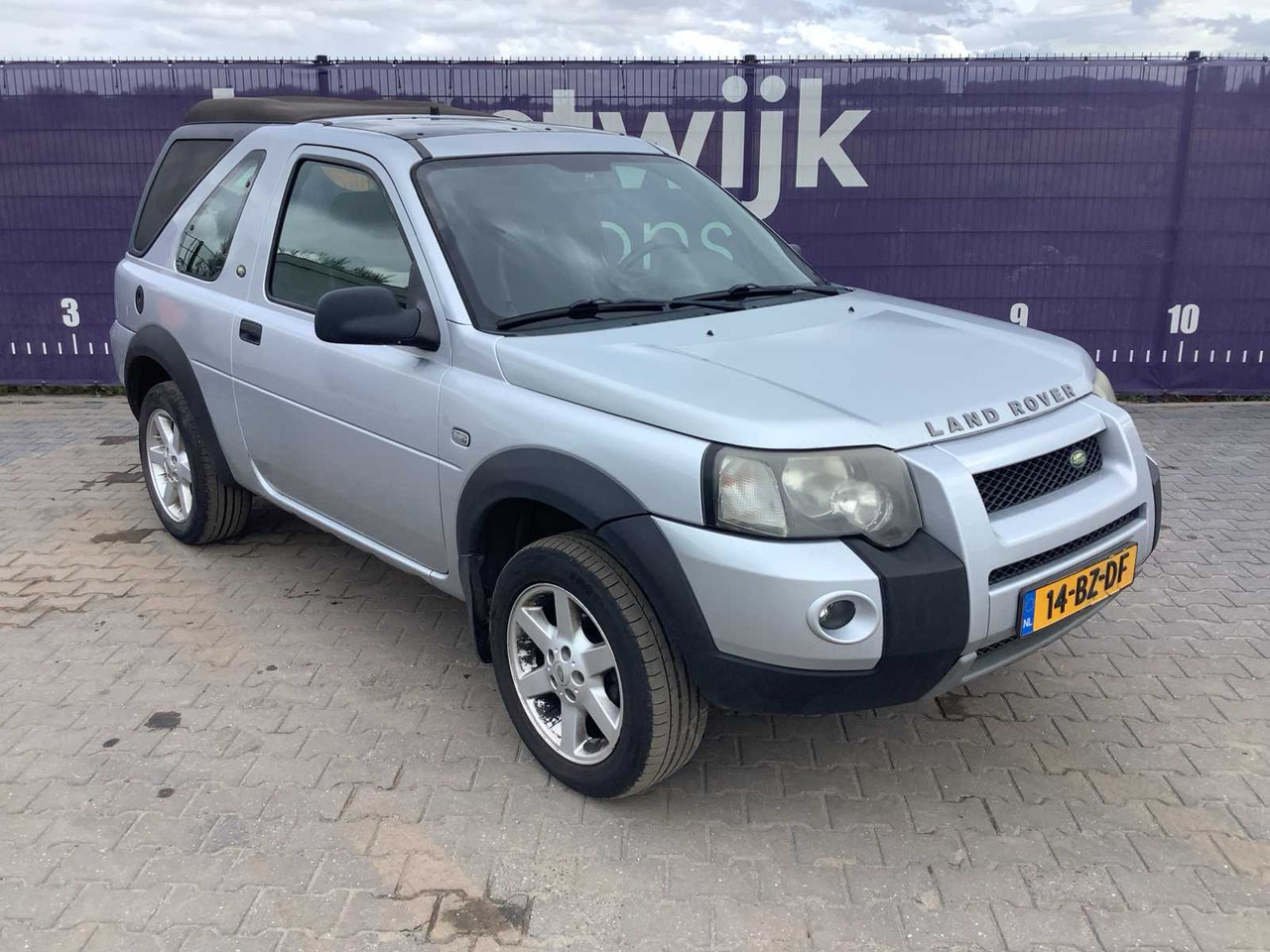 2006 - LAND ROVER - FREELANDER HARDBACK - 2.0 TD4 E QUEST - COMMERCIAL VEHICLE - Van: picture 2 2006 - LAND ROVER - FREELANDER HARDBACK - 2.0 TD4 E QUEST - COMMERCIAL VEHICLE - Van: picture 2