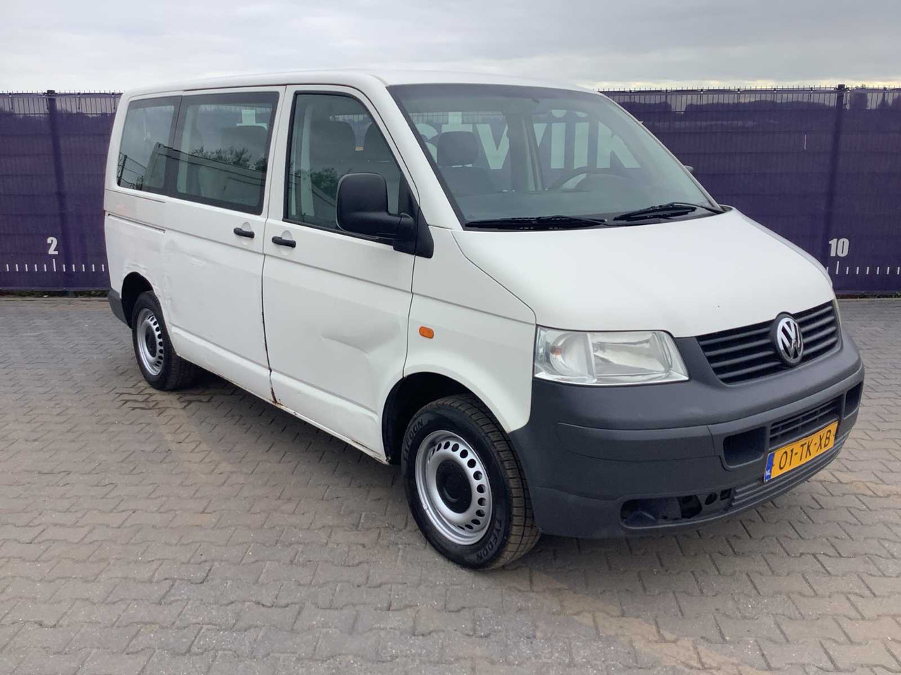 2006 - VOLKSWAGEN - TRANSPORTER KOMBI - 1.9 TDI 300 BASELINE - COMMERCIAL VEHICLE - Van: picture 2 2006 - VOLKSWAGEN - TRANSPORTER KOMBI - 1.9 TDI 300 BASELINE - COMMERCIAL VEHICLE - Van: picture 2