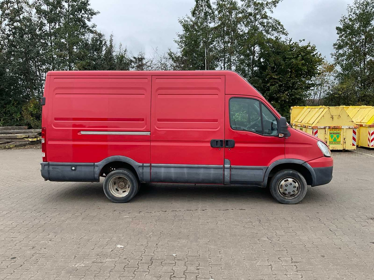 2007 IVECO DAILY 3.0 40C COMMERCIAL VEHICLE - Van: picture 4 2007 IVECO DAILY 3.0 40C COMMERCIAL VEHICLE - Van: picture 4