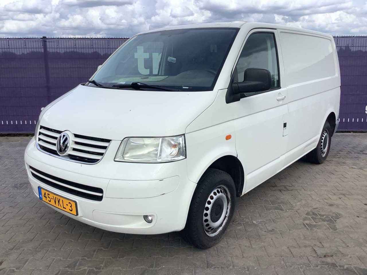 2007 - VOLKSWAGEN - TRANSPORTER - 1.9 TDI 300 T800 - COMMERCIAL VEHICLE - Van: picture 1 2007 - VOLKSWAGEN - TRANSPORTER - 1.9 TDI 300 T800 - COMMERCIAL VEHICLE - Van: picture 1