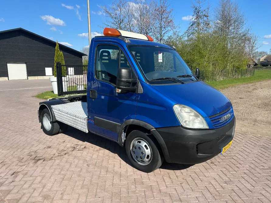 2008 IVECO DAILY BE TRACTOR 7.5 TONNES COMMERCIAL VEHICLE - Van: picture 2 2008 IVECO DAILY BE TRACTOR 7.5 TONNES COMMERCIAL VEHICLE - Van: picture 2